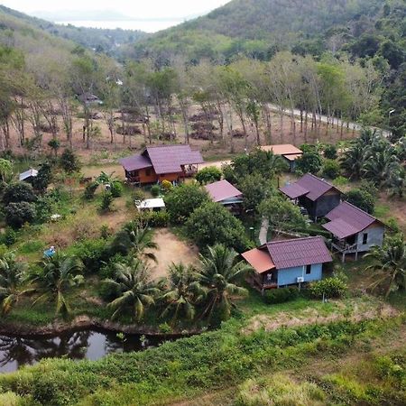 Green Mountain Resort Koh Yao Яо-Яй Экстерьер фото