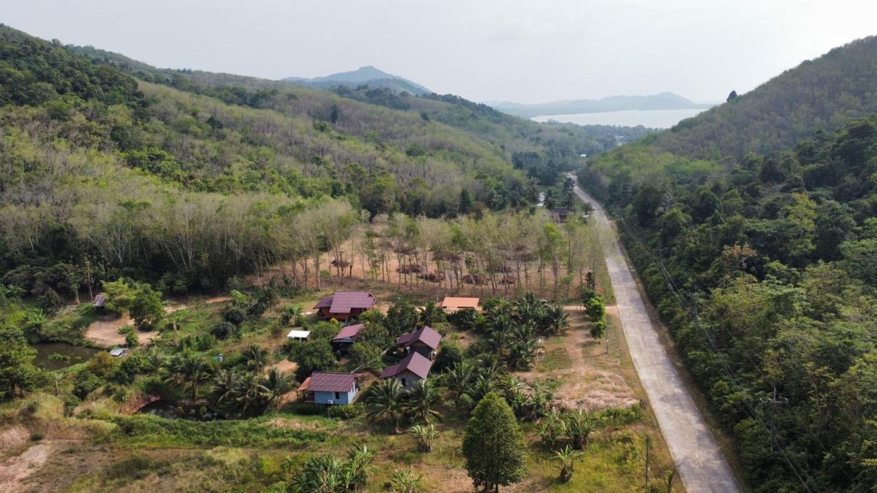 Green Mountain Resort Koh Yao Яо-Яй Экстерьер фото
